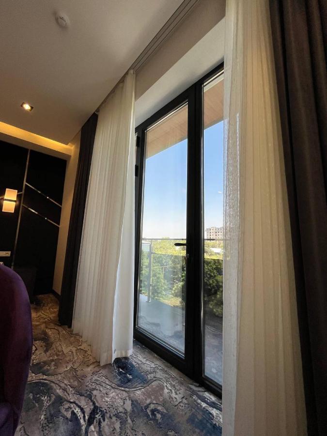Unique Hotel Tasjkent Buitenkant foto