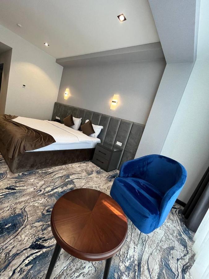 Unique Hotel Tasjkent Buitenkant foto